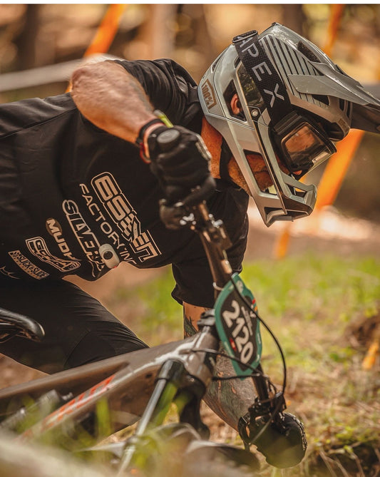 Gorilla brakes sponsired rider on enduro pro disc brake pads 